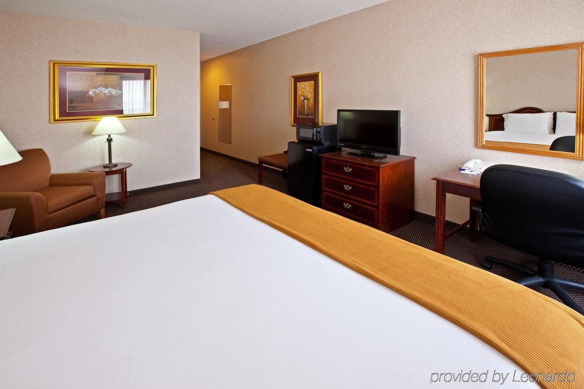 Quality Inn I-75 West Chester-North Cincinnati Zewnętrze zdjęcie